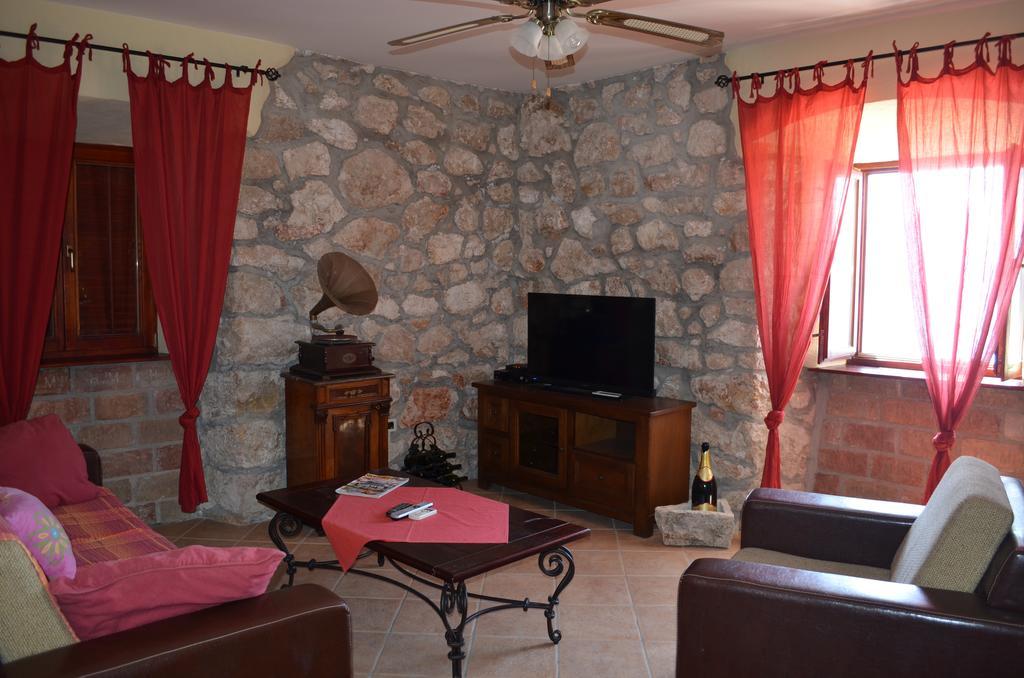 Apartment Sandi Baška Eksteriør bilde