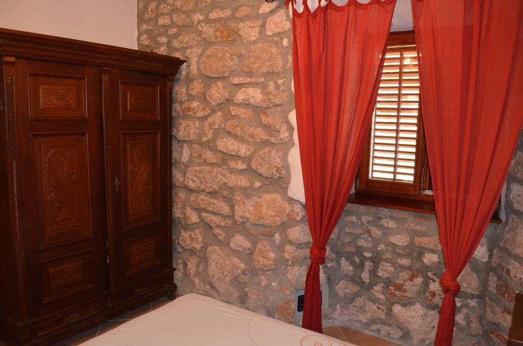 Apartment Sandi Baška Eksteriør bilde