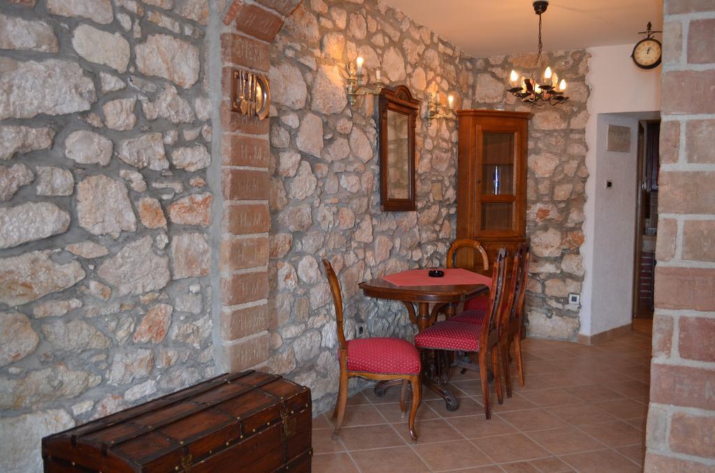 Apartment Sandi Baška Eksteriør bilde